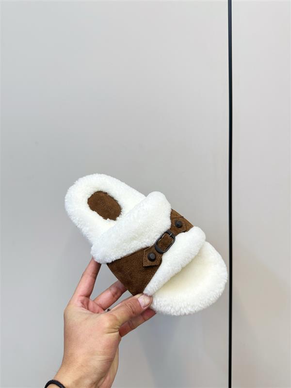 2025112818447104 250